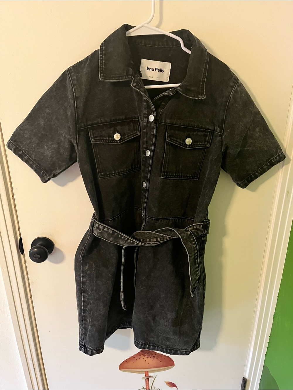 NWOT Ena Pelly Washed Black Short Sleeve Denim Mini Dress with Belt